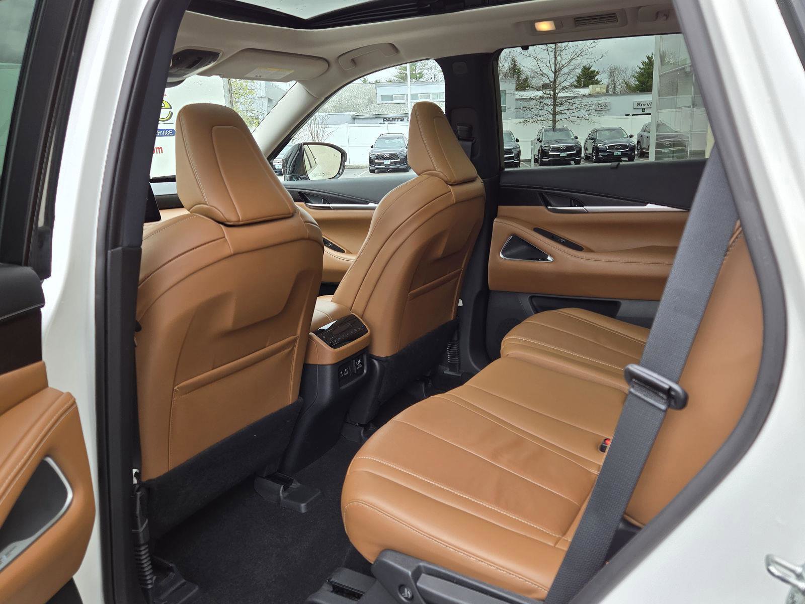 Certified 2023 INFINITI QX60 Sensory w/ Vision Package image 23