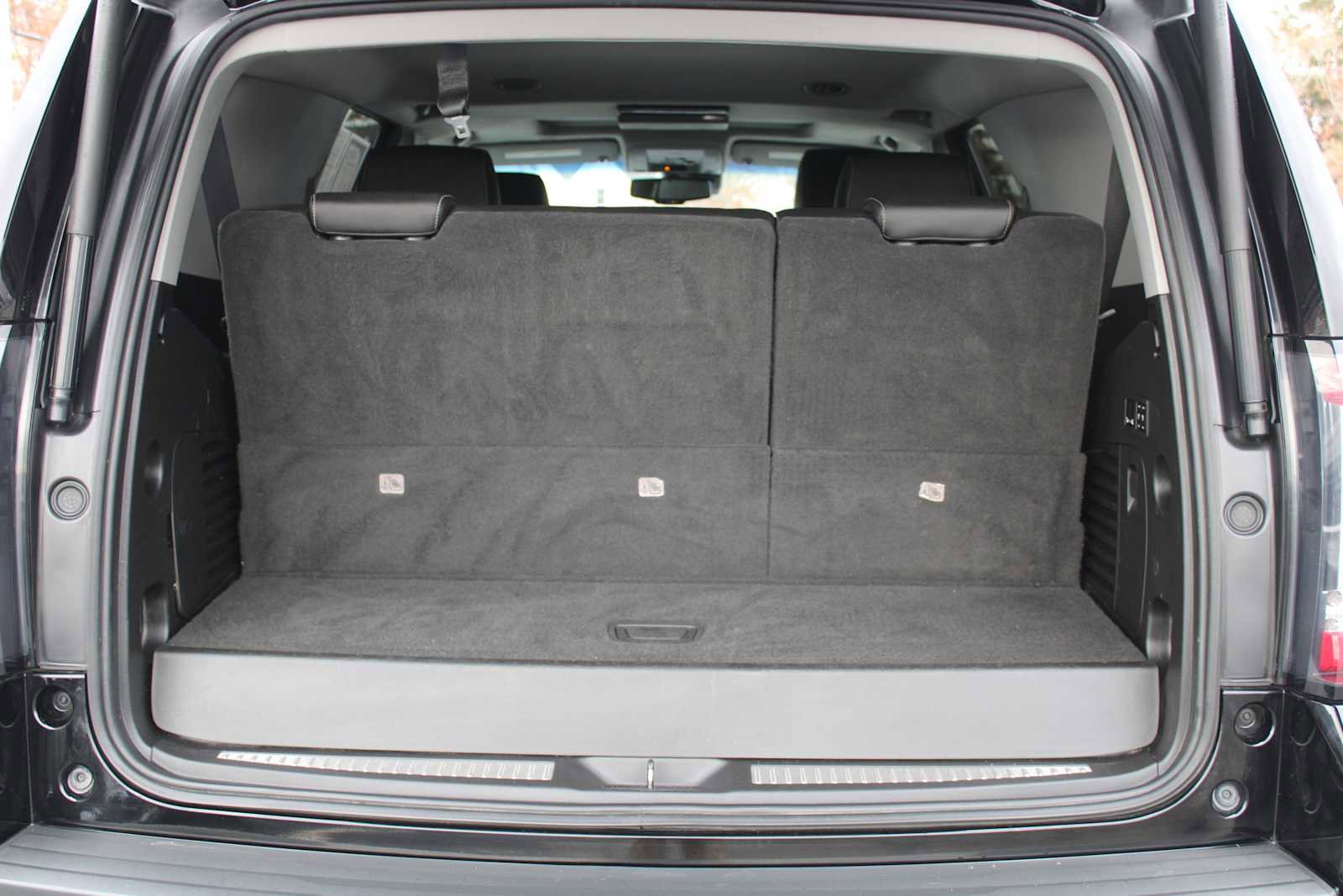 Used 2018 GMC Yukon SLT w/ Open Road Package image 13