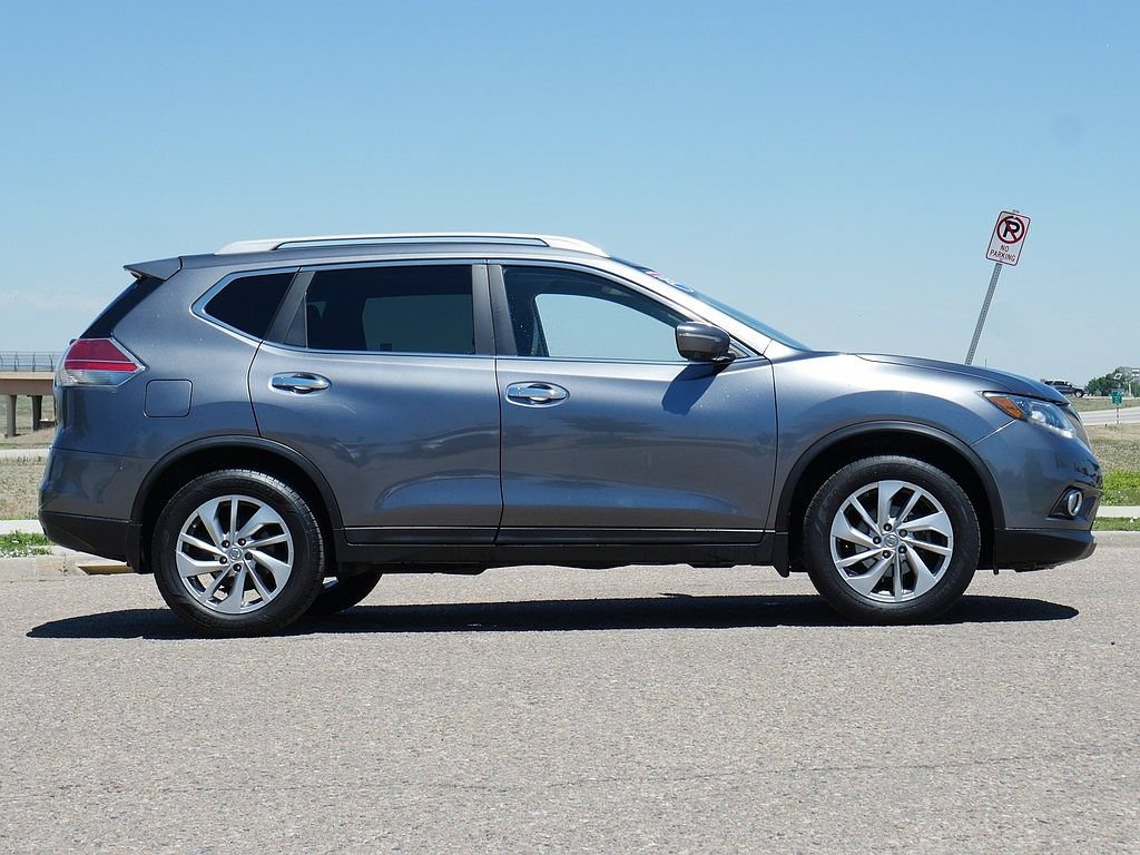 Used 2015 Nissan Rogue SL w/ SL Premium Package AWD/4WD image 6