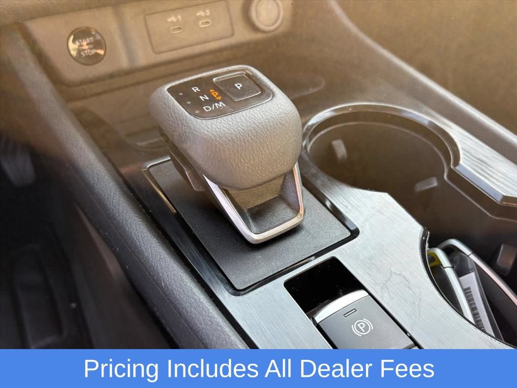 Certified 2025 Nissan Rogue SV AWD/4WD image 24