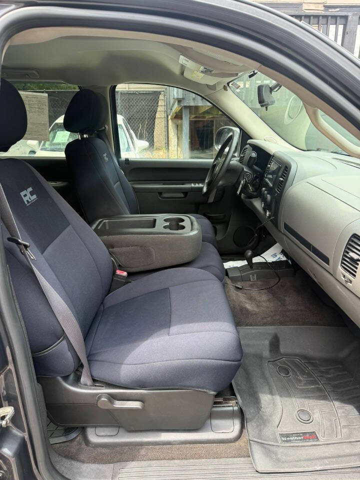 Used 2011 GMC Sierra 1500 SL image 13