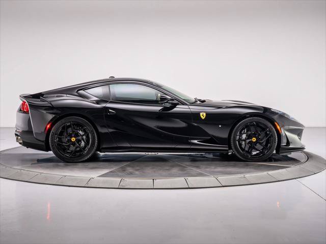Used 2020 Ferrari 812 Superfast RWD image 6