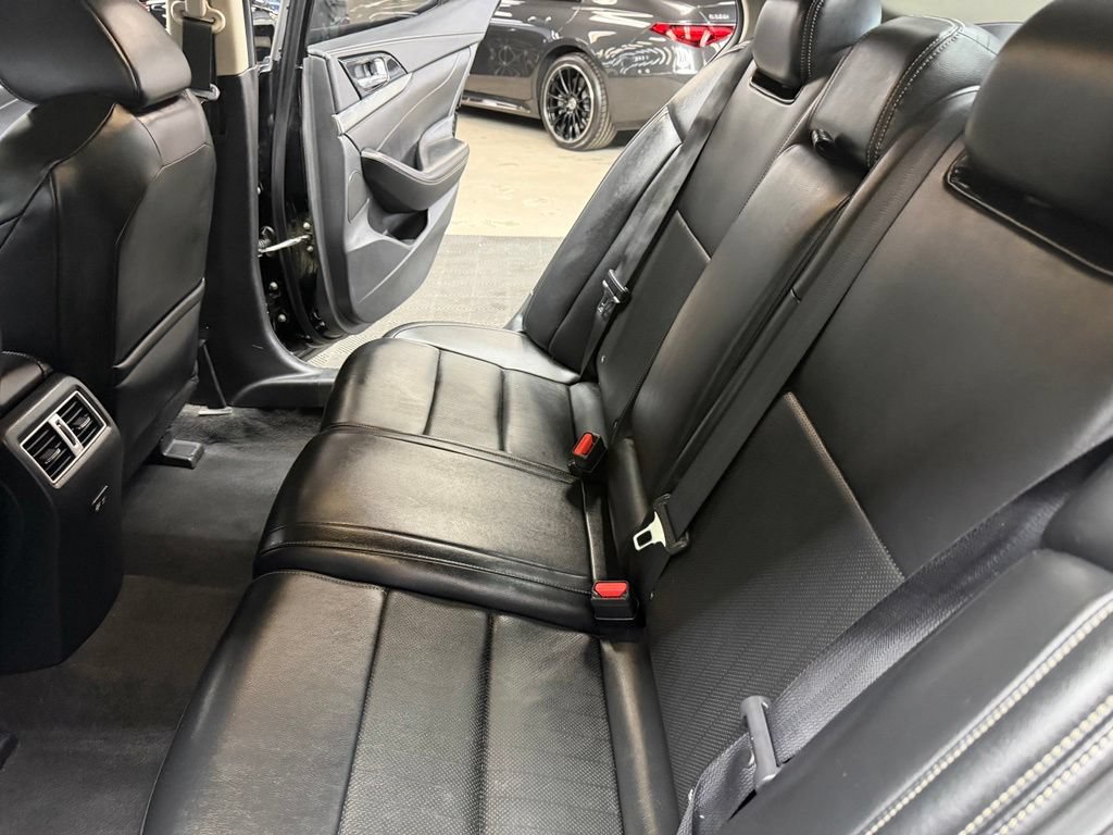 Used 2022 Nissan Maxima SV w/ Floor Mat Group FWD image 38