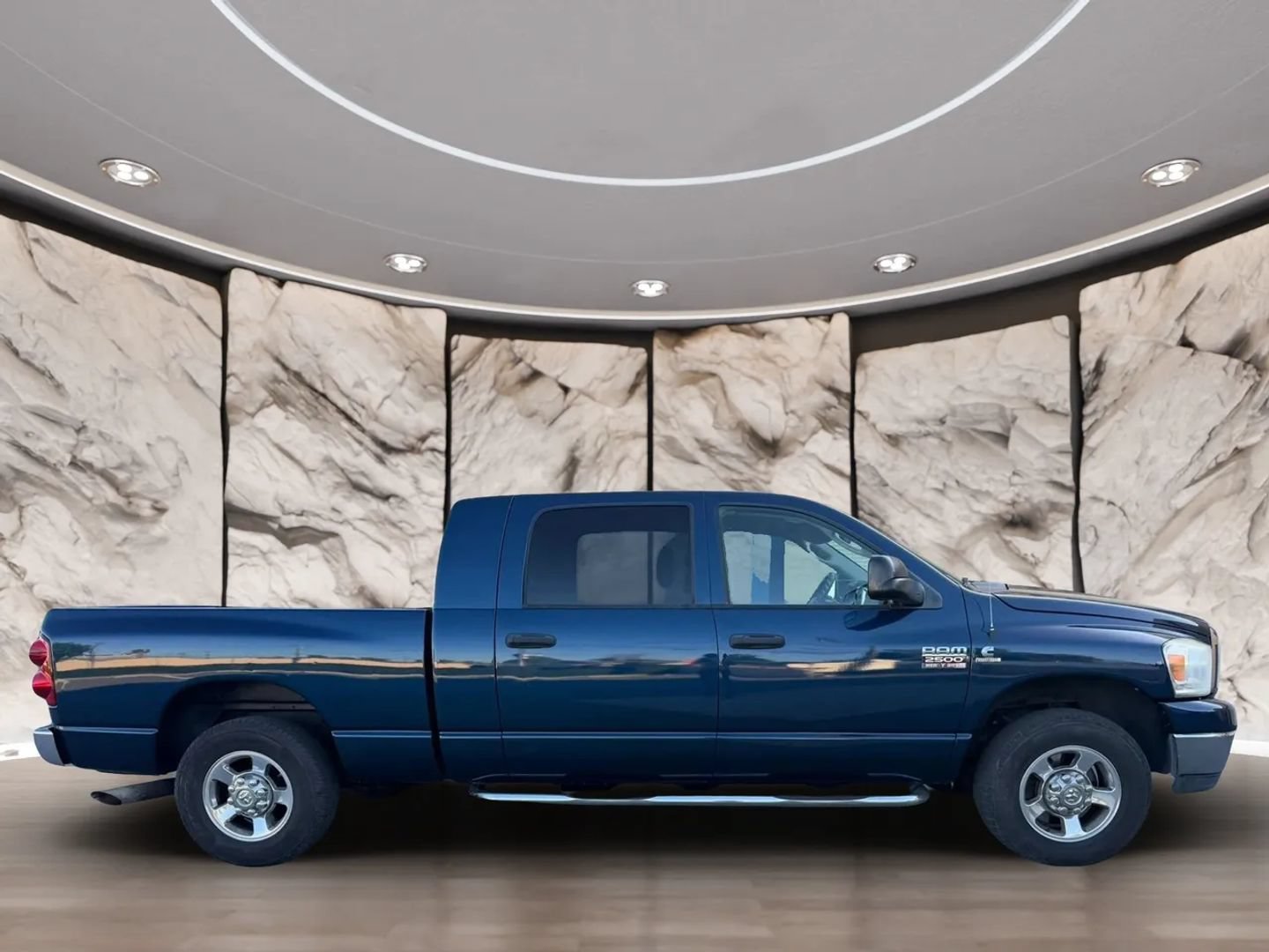 Used 2009 Dodge Ram 2500 Truck SLT w/ Popular Equipment Group RWD image 4