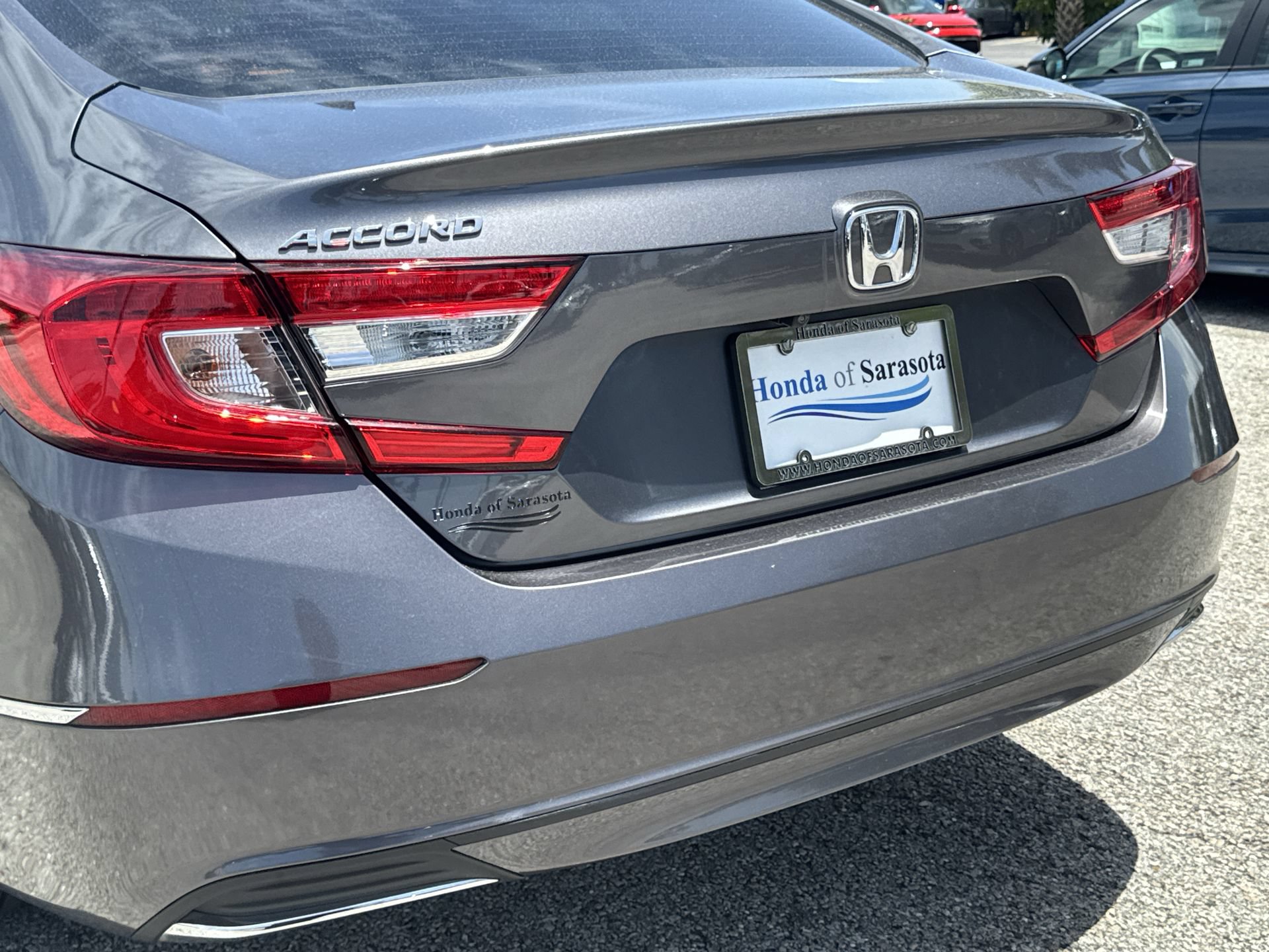 Used 2018 Honda Accord EX image 12
