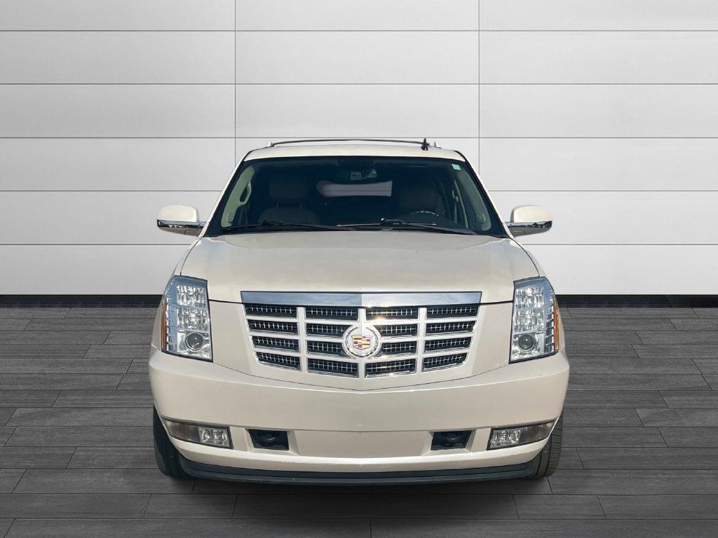 Used 2012 Cadillac Escalade 4WD Hybrid image 7