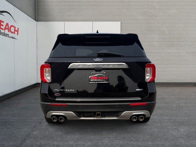 Used 2020 Ford Explorer Platinum w/ Premium Technology Package AWD/4WD image 15