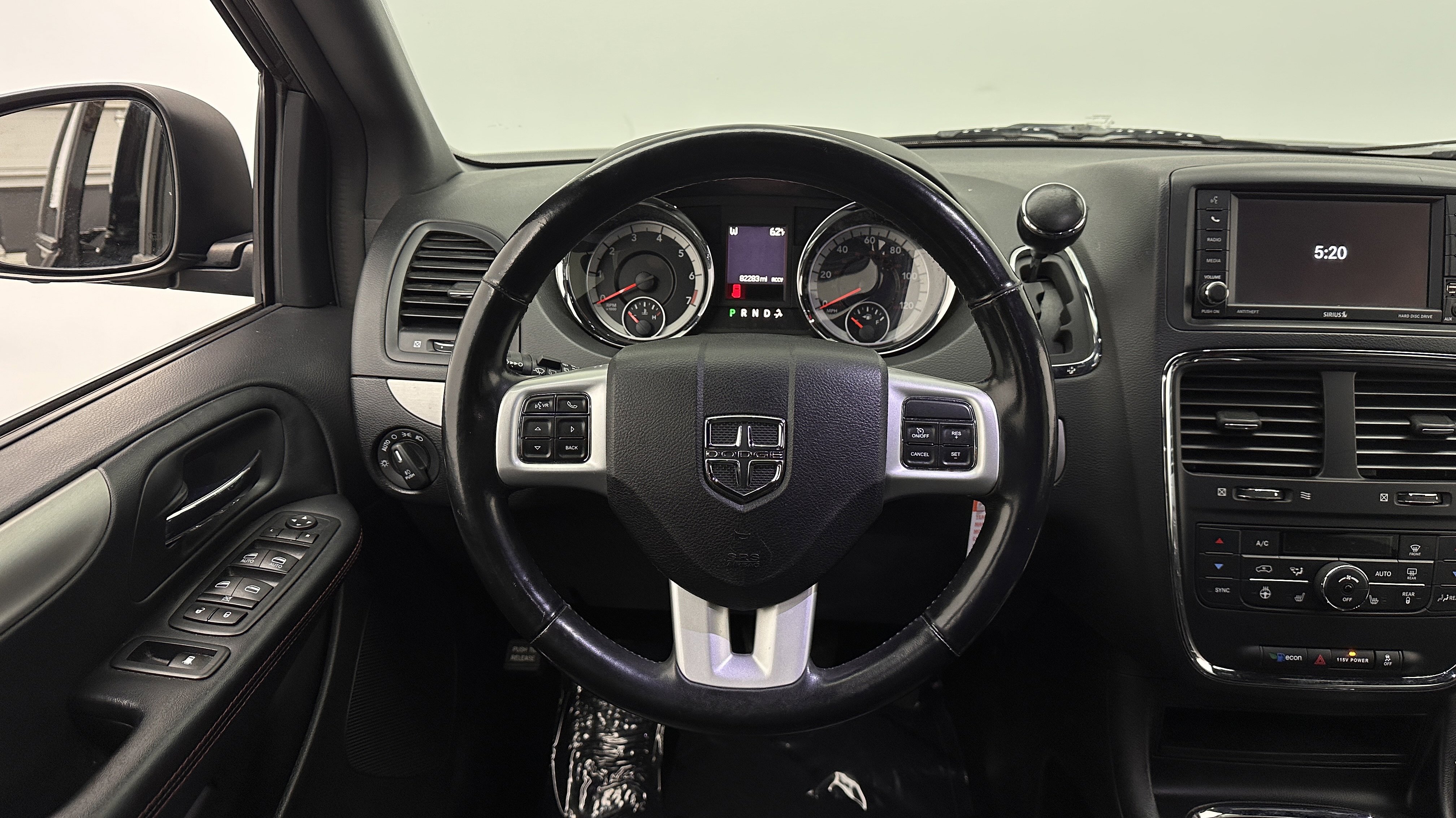 Used 2019 Dodge Grand Caravan GT image 33