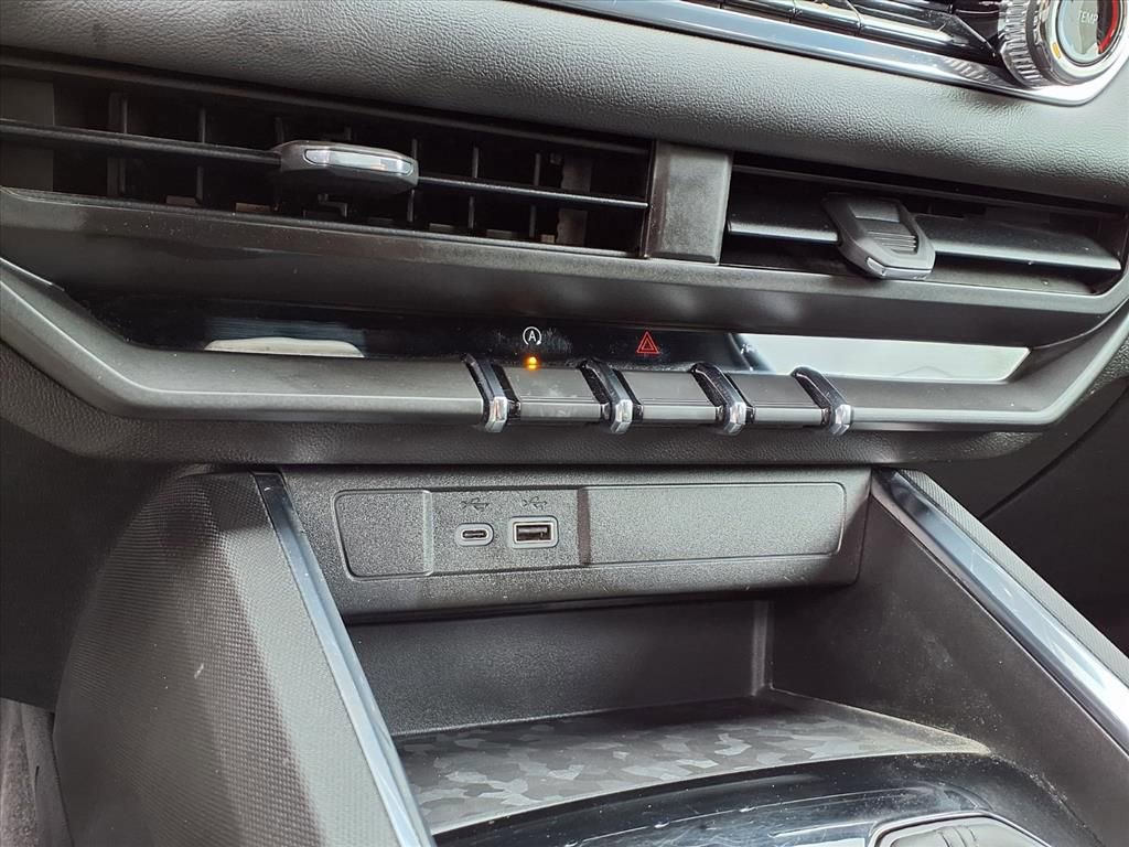 Used 2023 GMC Canyon Elevation image 21