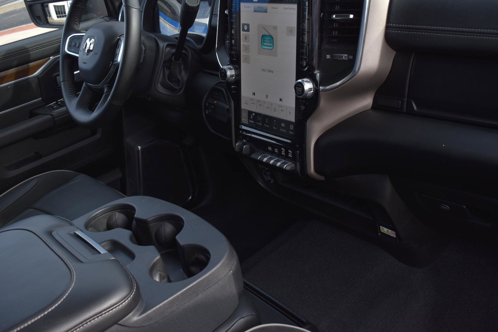 Used 2024 RAM 2500 Laramie w/ Safety Group image 13