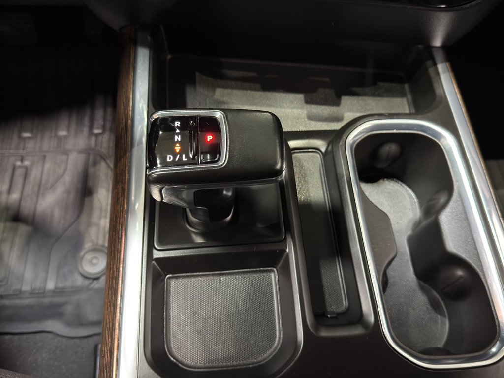 Used 2025 GMC Sierra 1500 Elevation w/ LPO, Elevation Black Package image 35