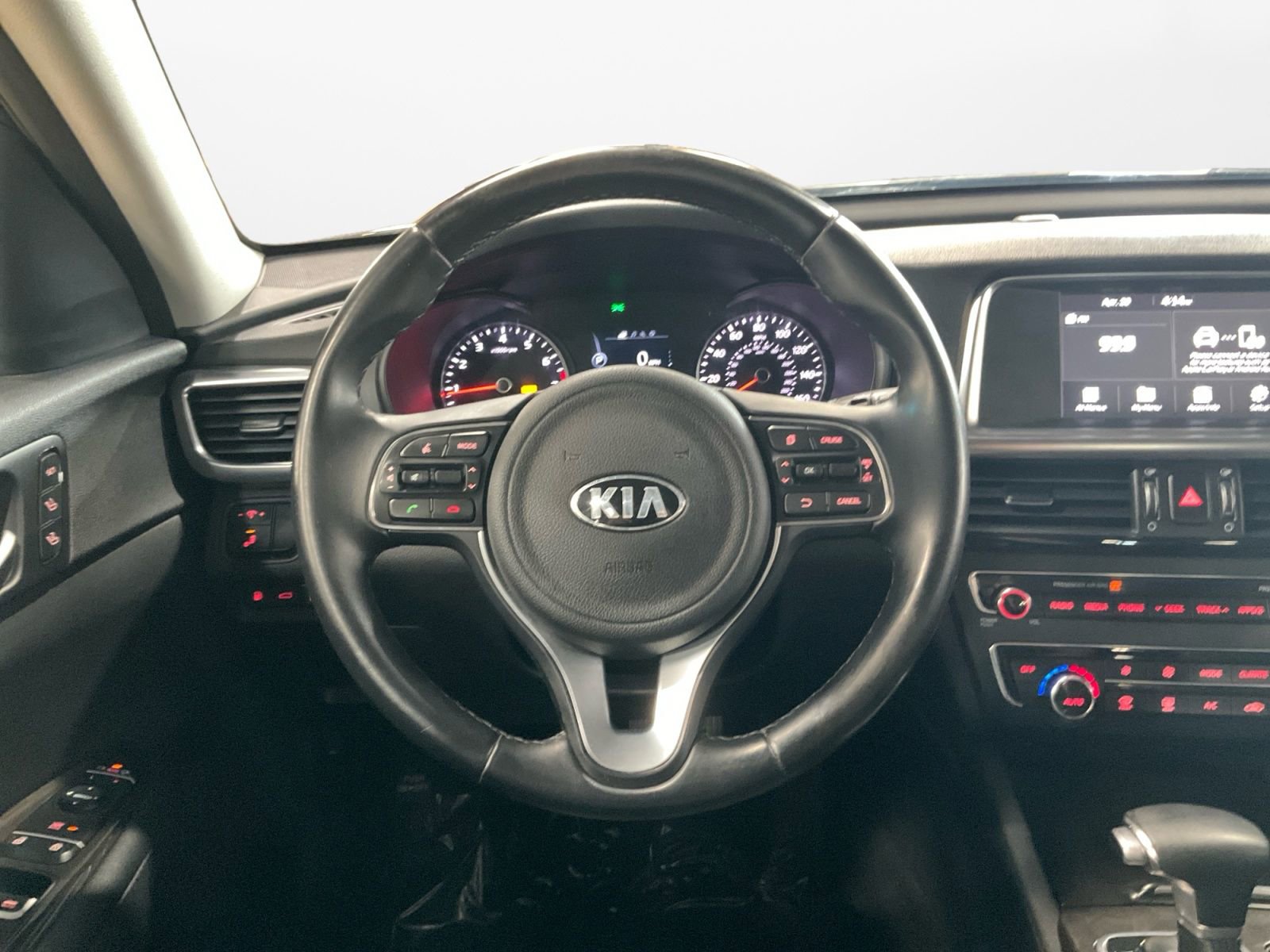 Used 2018 Kia Optima EX FWD image 12