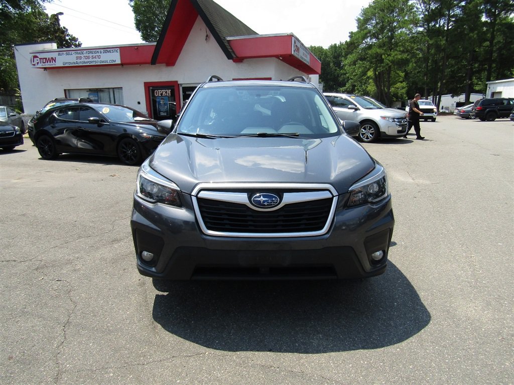 Used 2021 Subaru Forester Premium AWD/4WD image 2