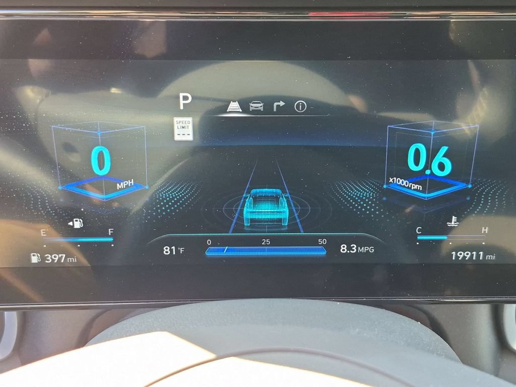 Used 2025 Hyundai Elantra SEL FWD image 16