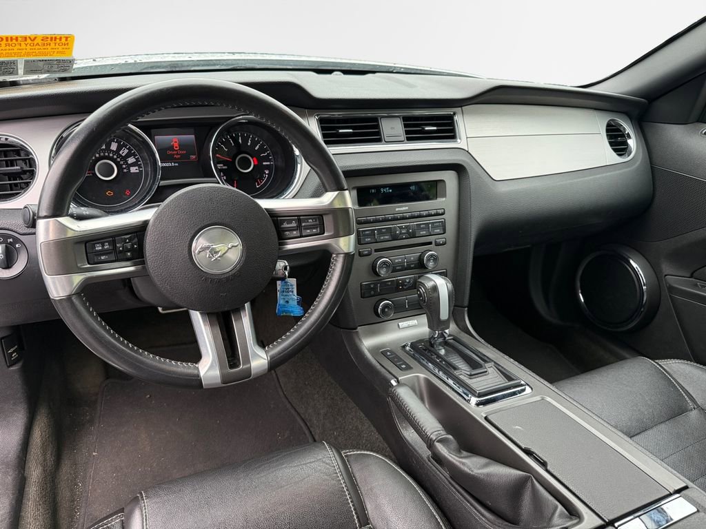 Used 2014 Ford Mustang Premium w/ Equipment Group 201A RWD image 21