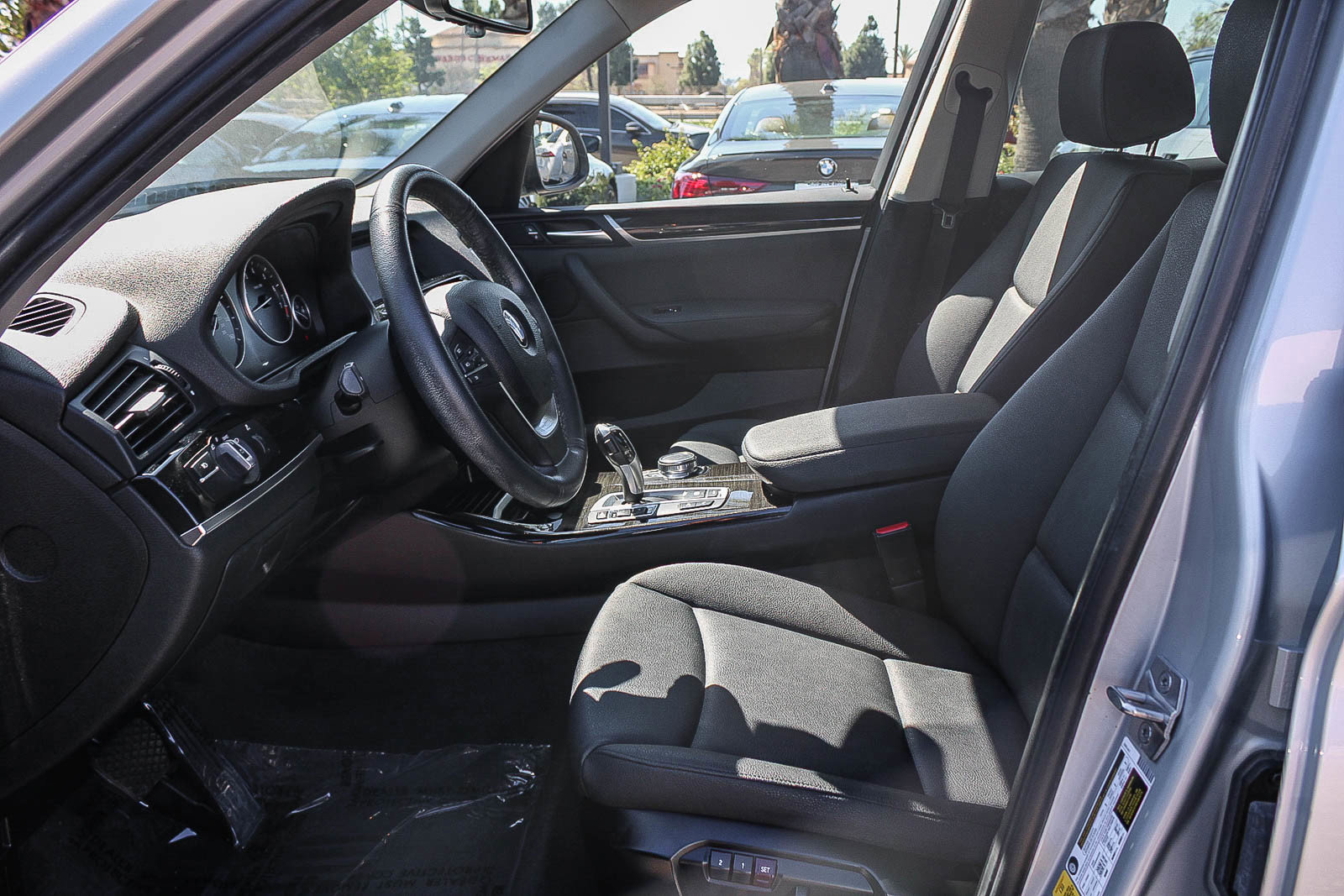 Used 2017 BMW X3 xDrive28i image 17