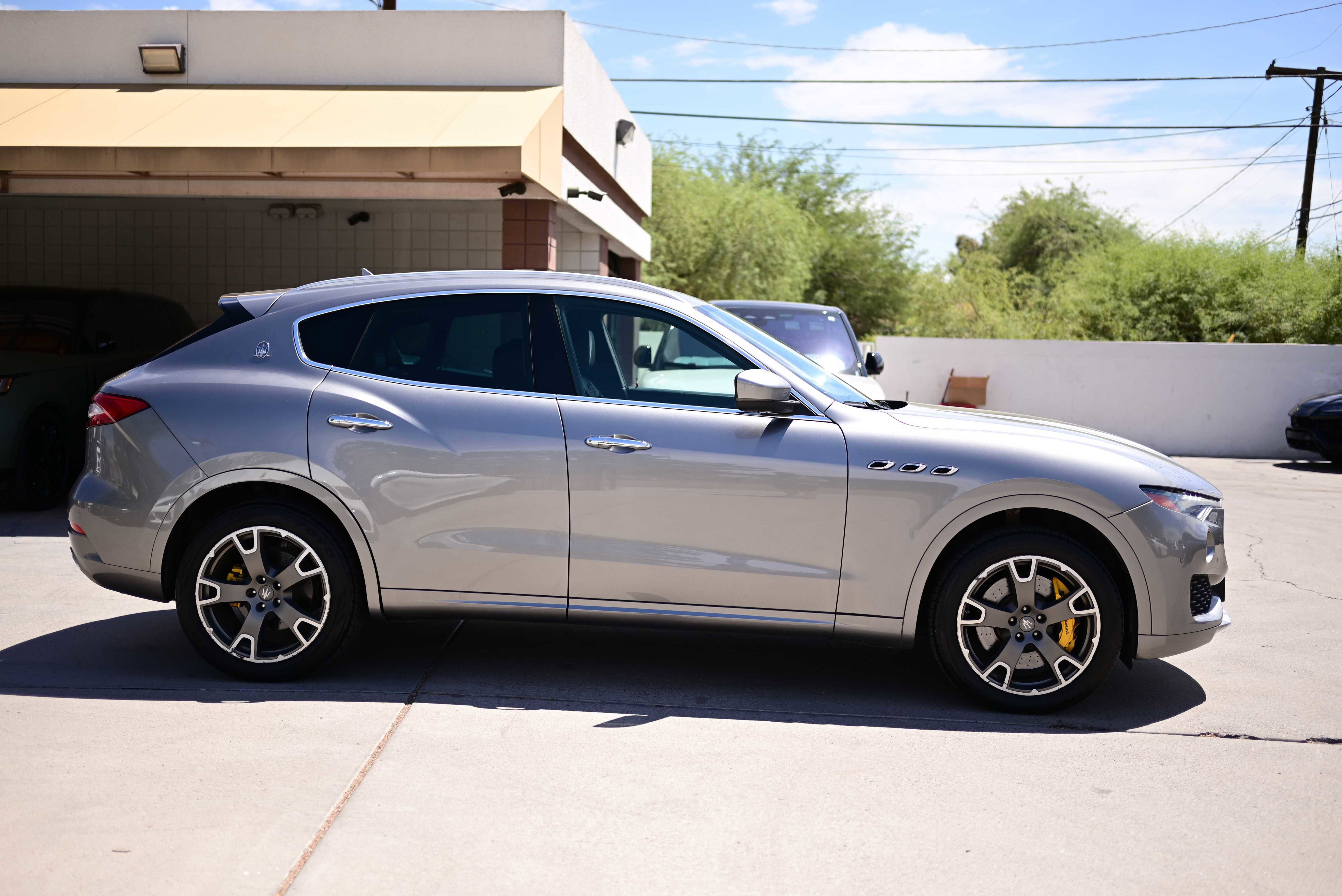 Used 2017 Maserati Levante S image 4