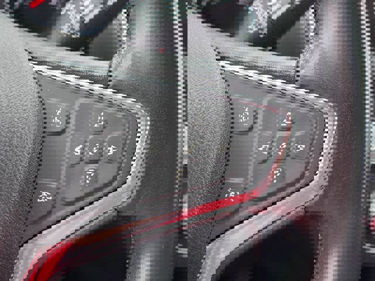 Used 2019 Chevrolet Equinox LT image 21