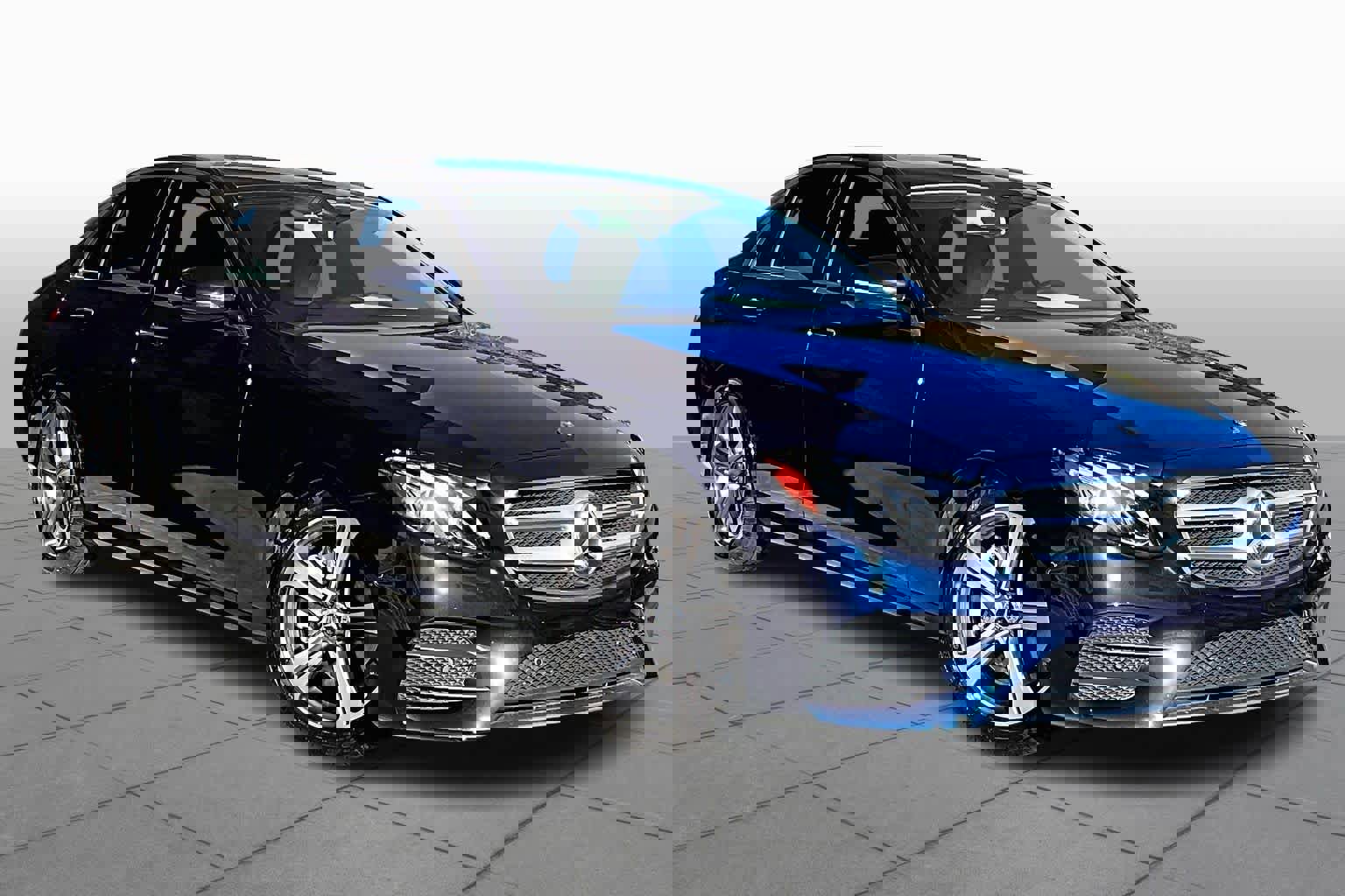 Used 2018 Mercedes-Benz E 300 image 2