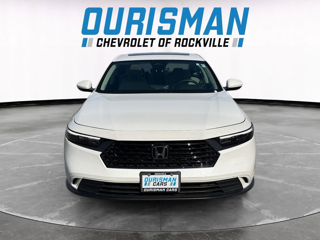 Used 2023 Honda Accord EX image 8