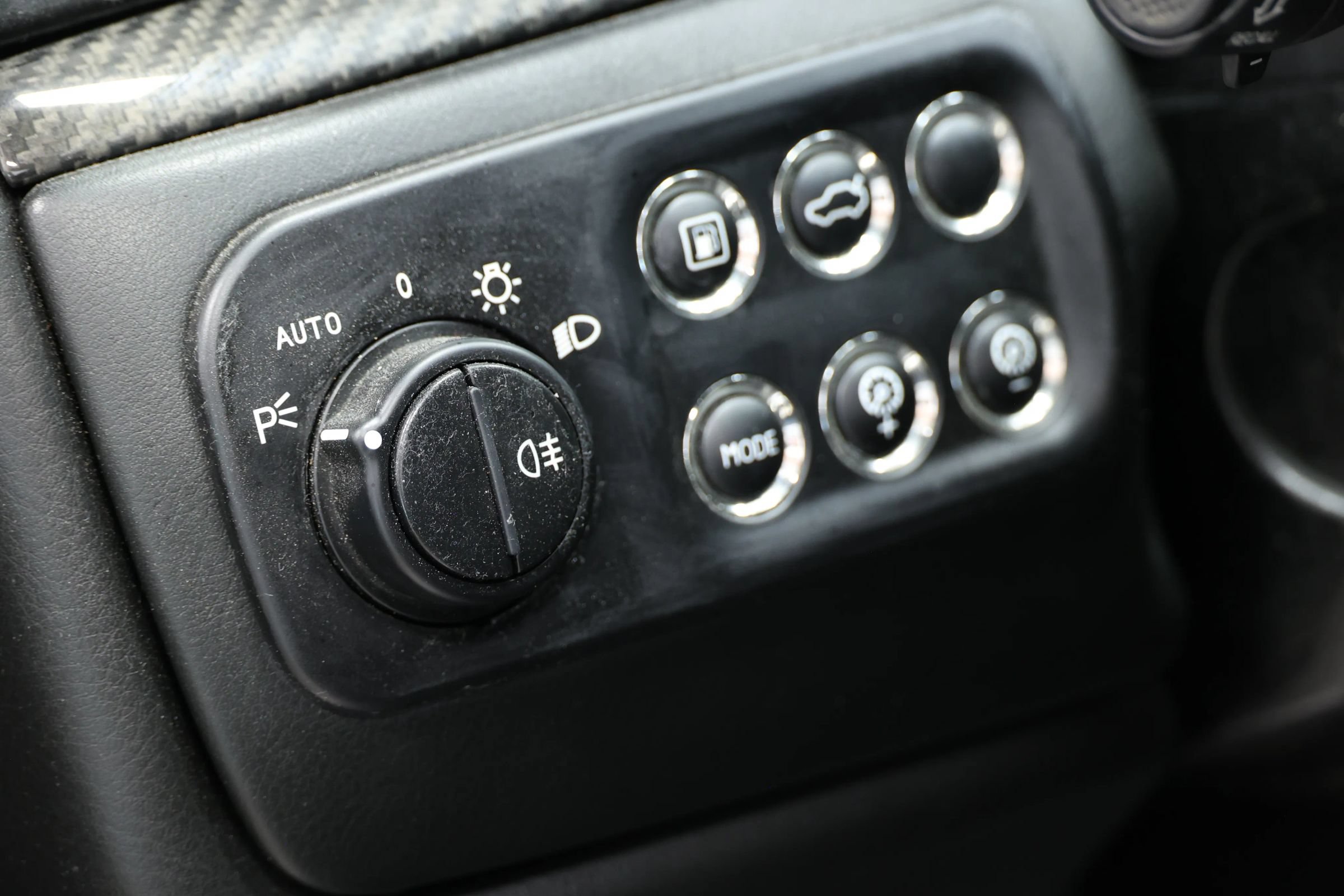 Used 2016 Maserati GranTurismo Sport RWD image 22