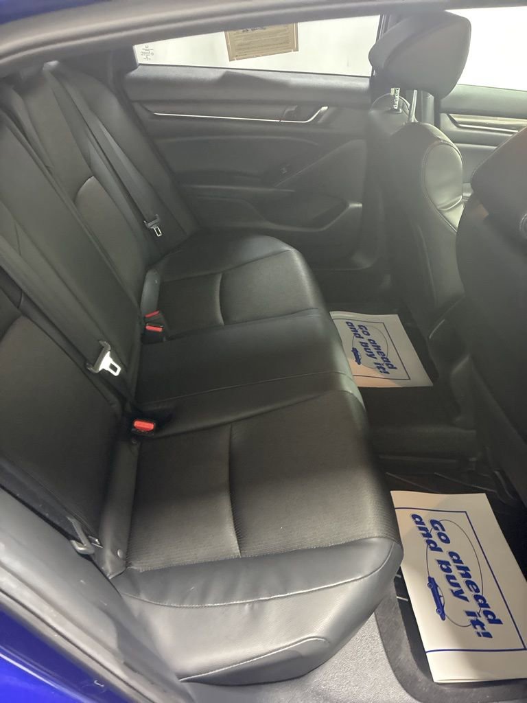 Used 2018 Honda Accord Sport image 22