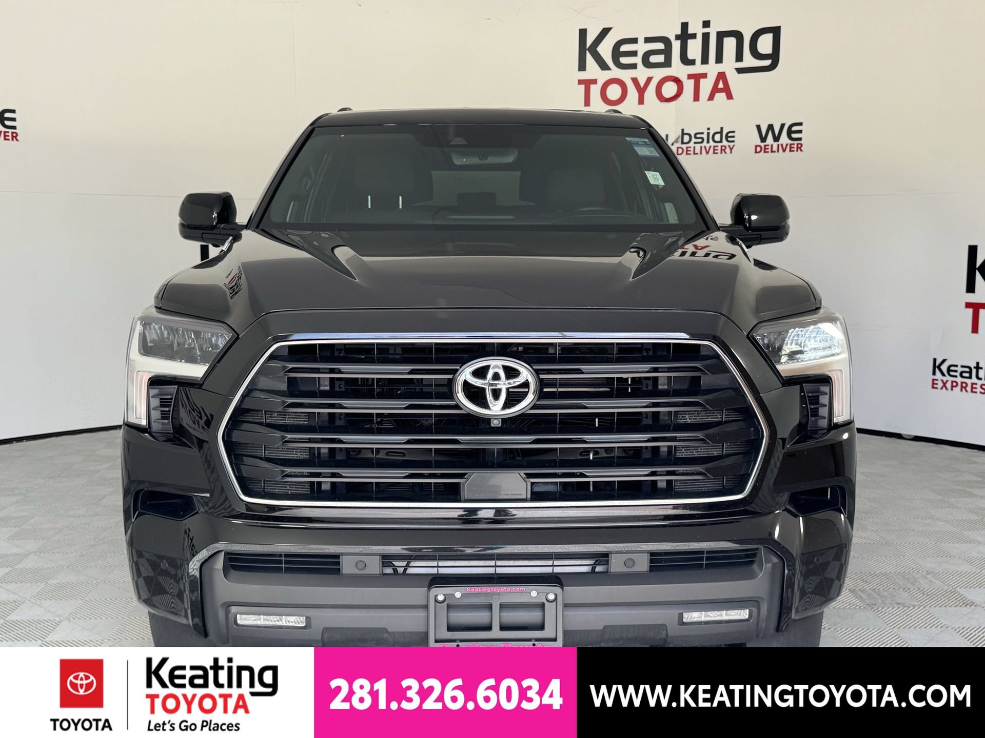 Certified 2025 Toyota Sequoia SR5 AWD/4WD image 11