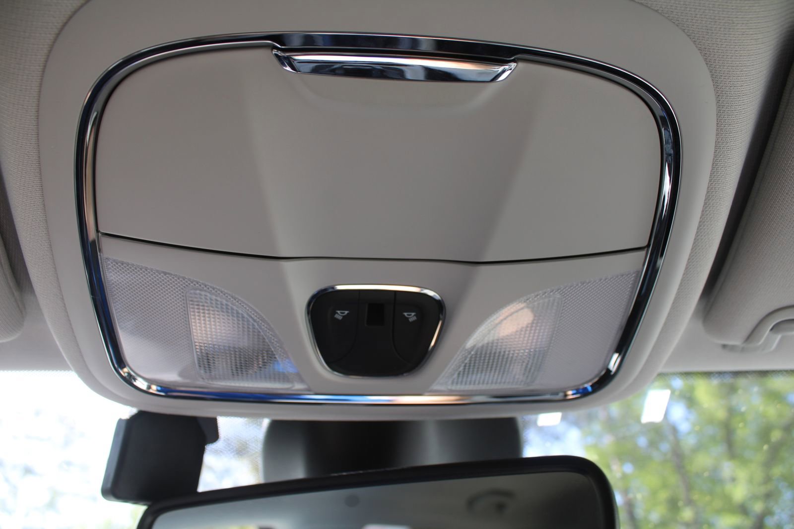 Used 2019 Jeep Cherokee Limited w/ Technology Group image 49