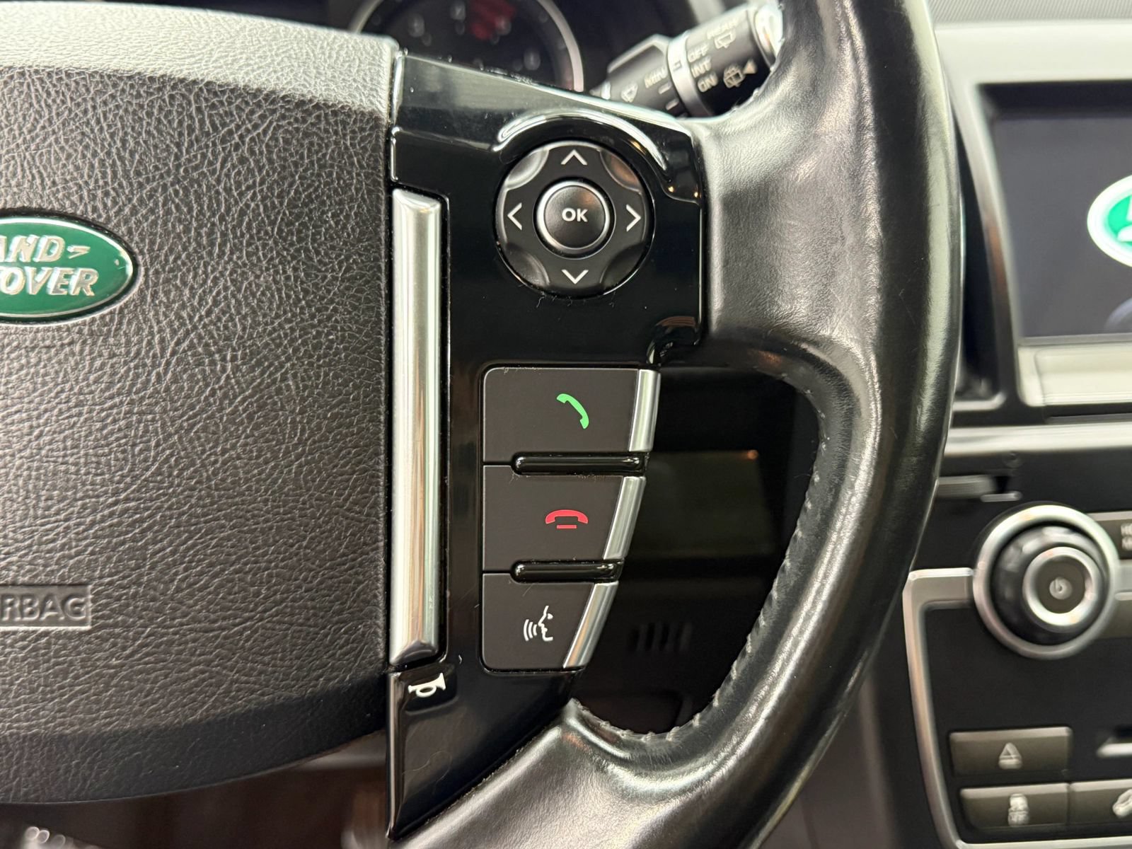 Used 2015 Land Rover LR2 HSE AWD/4WD image 27