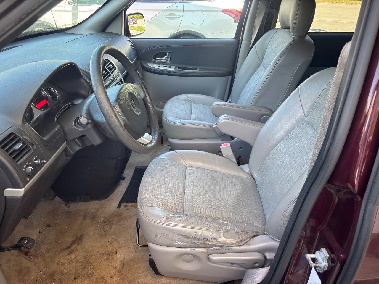 Used 2009 Pontiac Montana SV6 FWD image 12