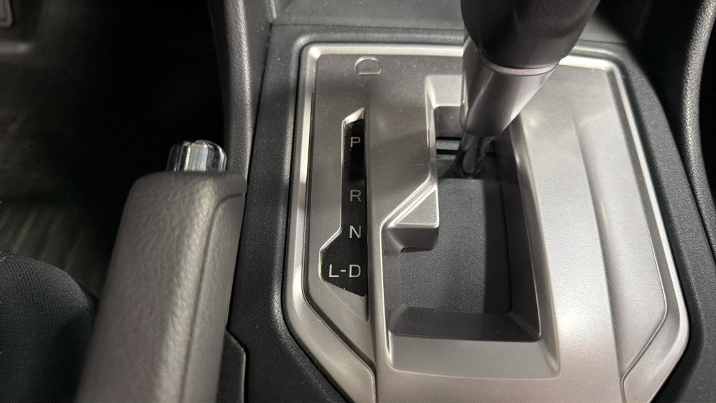 Certified 2021 Subaru Crosstrek 2.0i AWD/4WD image 39
