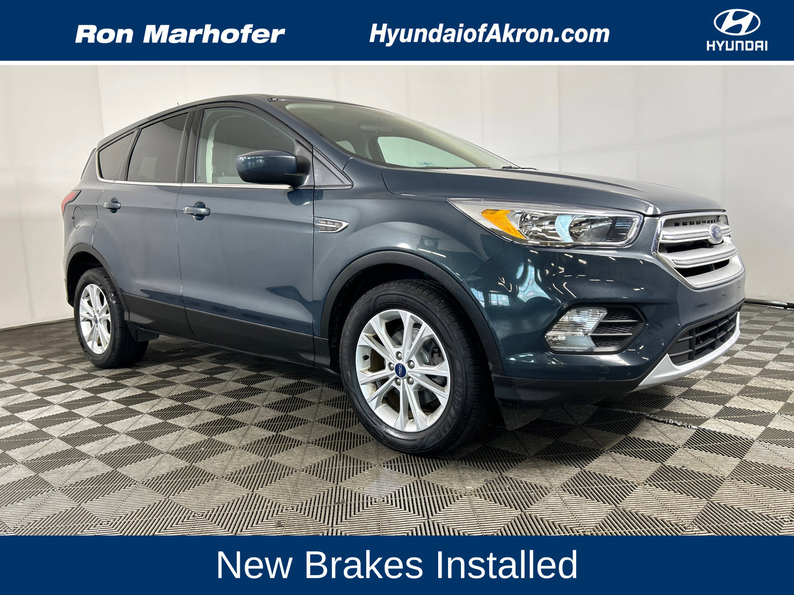 Used 2019 Ford Escape SE FWD 360° Tour