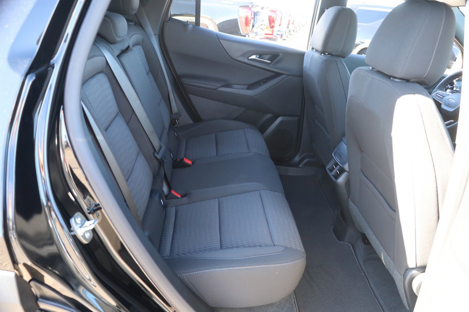 New 2026 Chevrolet Equinox LT w/ Midnight Edition image 30