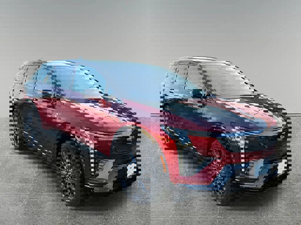 New 2026 Cadillac Optiq Sport 2 w/ LPO, Floor Liner Package image 8