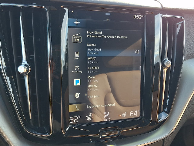 Used 2018 Volvo XC60 T5 Momentum w/ Convenience Package AWD/4WD image 17