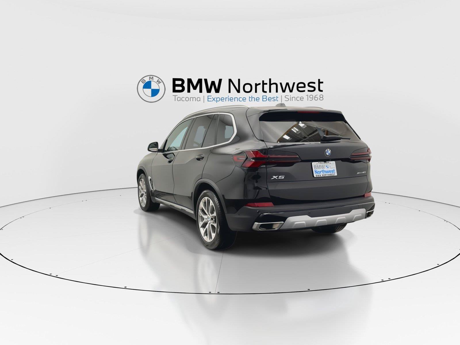 Used 2024 BMW X5 xDrive40i w/ Premium Package AWD/4WD image 13
