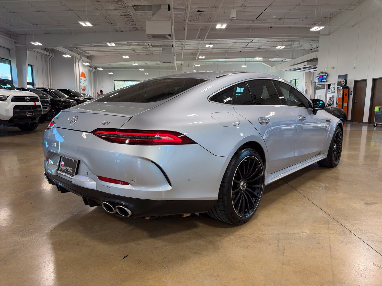 Used 2021 Mercedes-Benz AMG GT 43 image 8