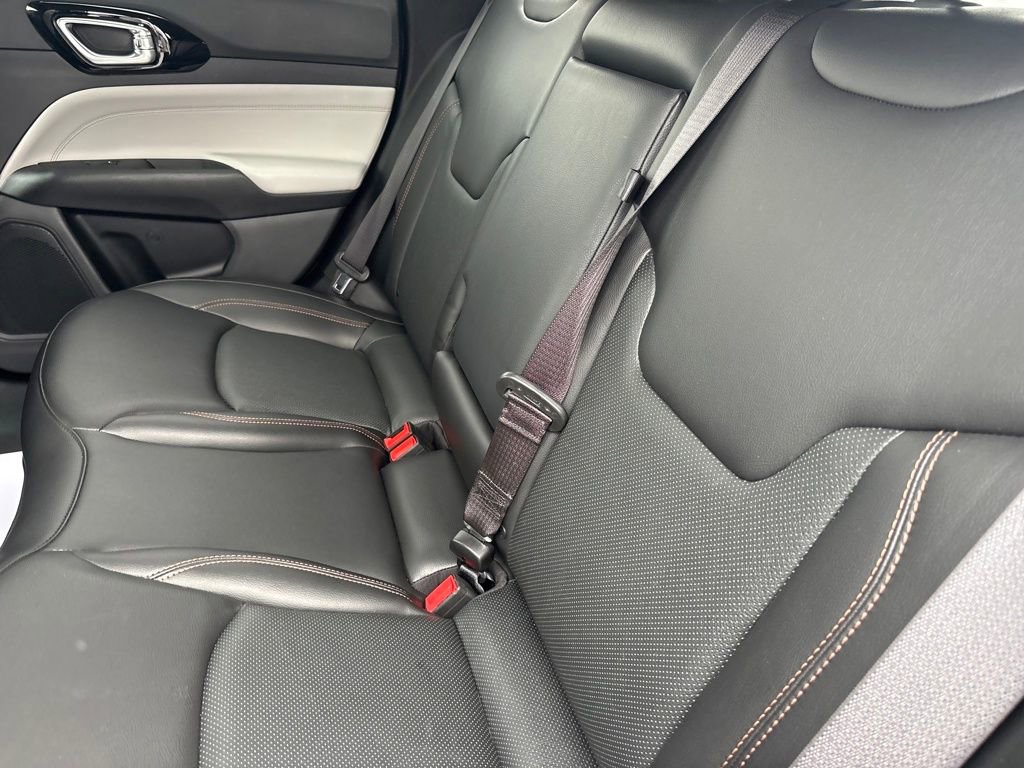 Certified 2022 Jeep Compass Limited image 30