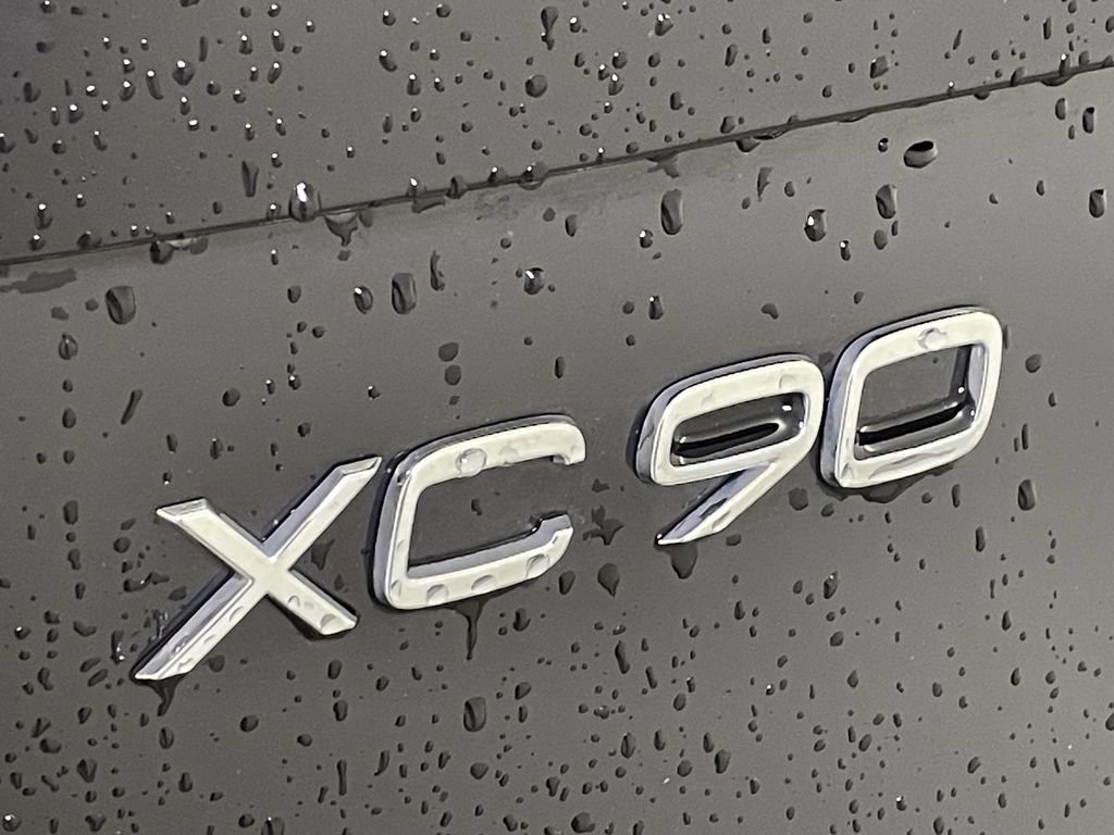 Used 2024 Volvo XC90 T8 Ultimate w/ Protection Package Premier AWD/4WD image 10