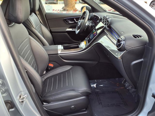 Used 2025 Mercedes-Benz GLC 43 AMG 4MATIC image 17