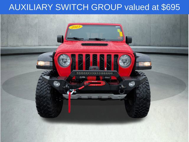 Used 2023 Jeep Gladiator Mojave w/ Cold Weather Group AWD/4WD image 11