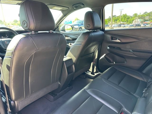 Used 2025 Buick Envista Sport Touring image 29