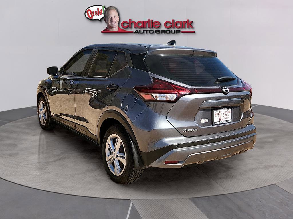Used 2024 Nissan Kicks S image 3