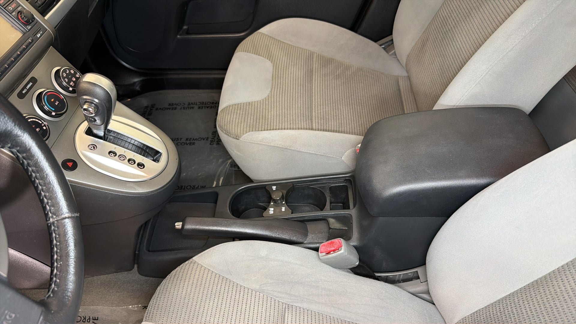 Used 2012 Nissan Sentra 2.0 SR w/ Special Edition Pkg FWD image 25