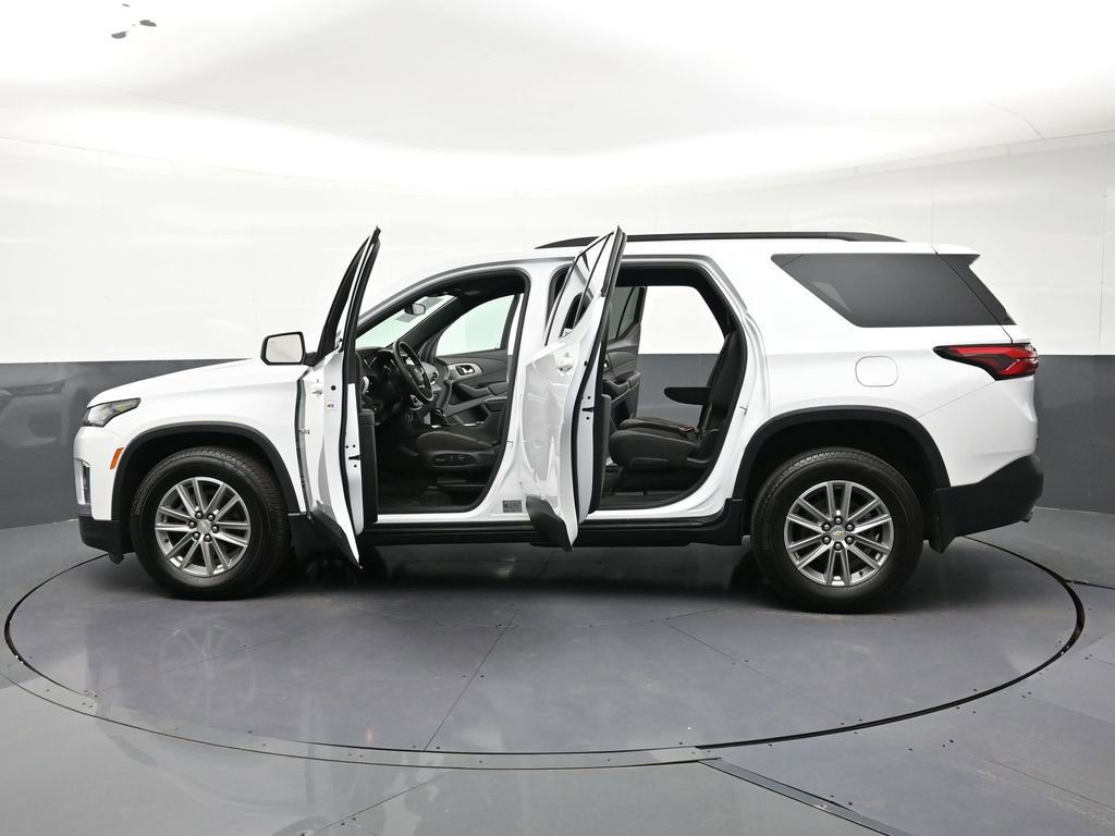 Used 2023 Chevrolet Traverse LT w/ LPO, Floor Liner Package AWD/4WD image 35
