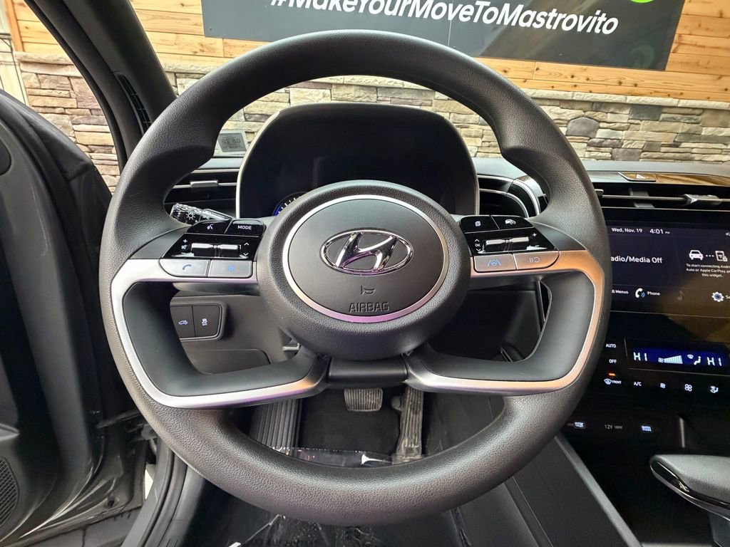 Certified 2024 Hyundai Santa Cruz SEL image 17