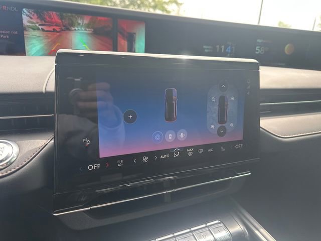 Used 2024 Lincoln Nautilus Premier w/ Equipment Group 102A image 29