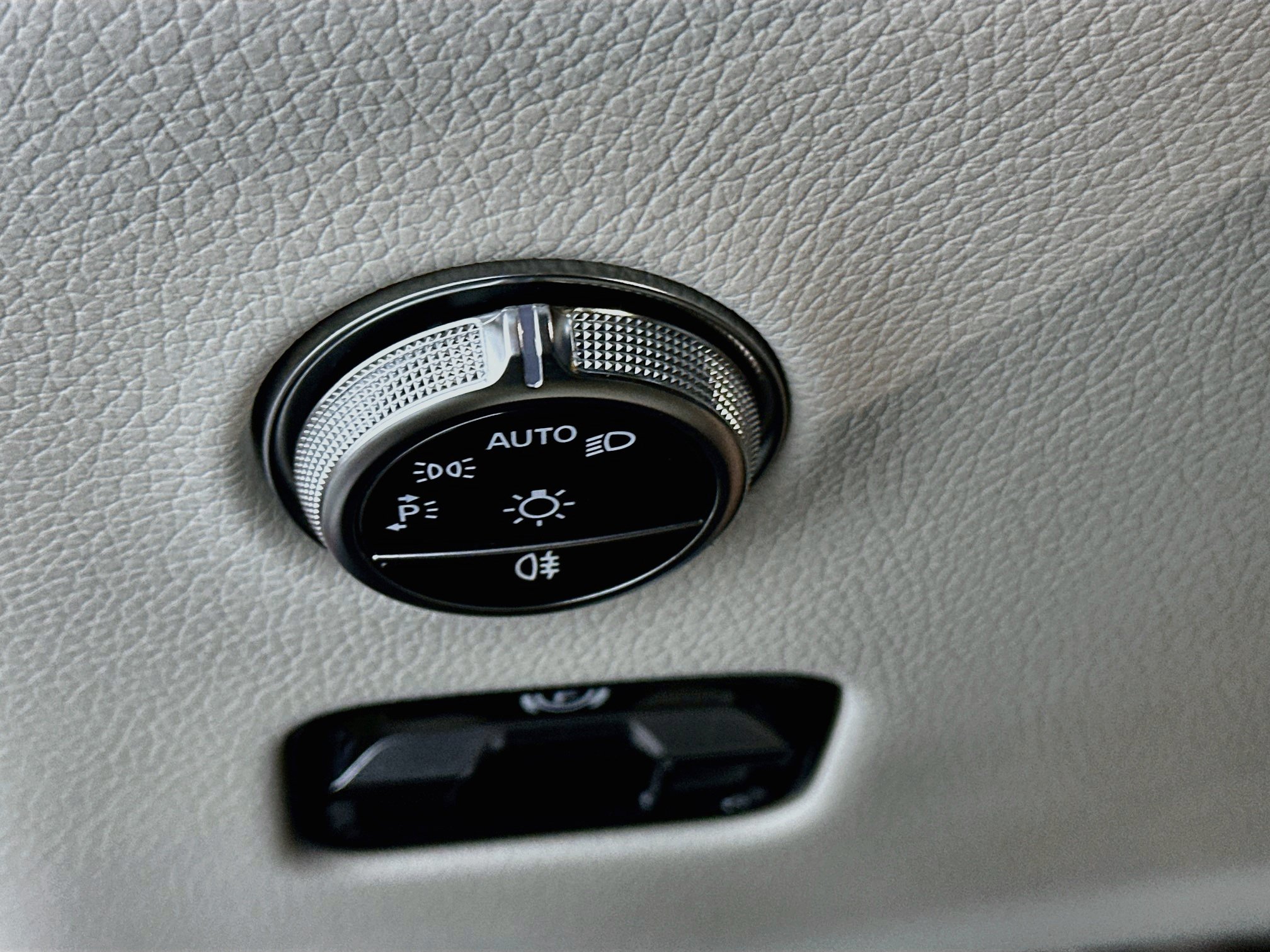 Used 2026 Mercedes-Benz GLC 300 4MATIC image 17