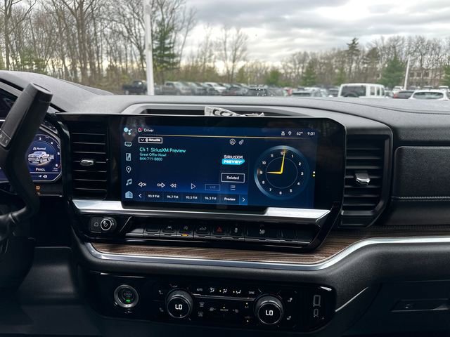 Used 2024 Chevrolet Silverado 1500 LT image 22