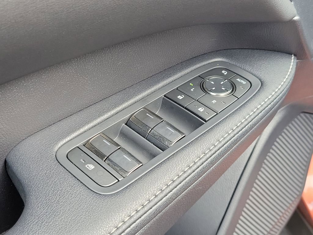 Used 2024 Lexus RX 350 Premium w/ Accessory Package (Z1) FWD image 19